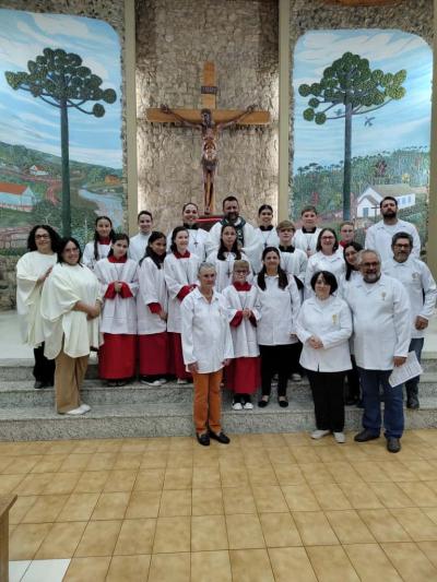 Encerramento das Novenas de Nossa Senhora Aparecida reúne centenas de devotos em Laranjeiras do Sul